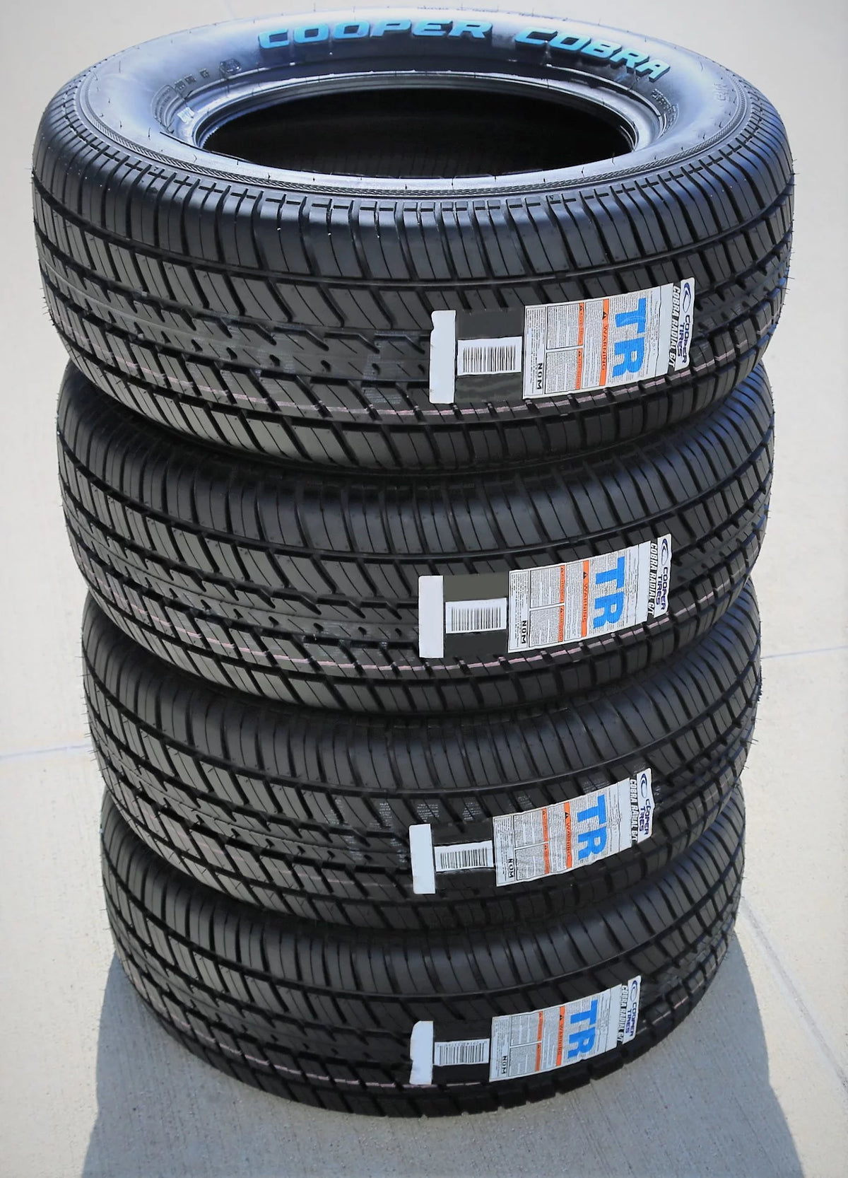 Set of 4 275/60R15 107T All Season Tires R2803