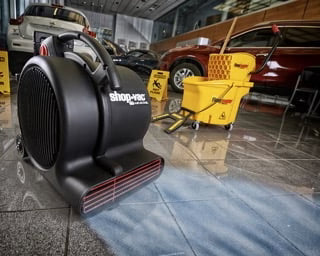 3-Speed Electric Floor Fan P7677