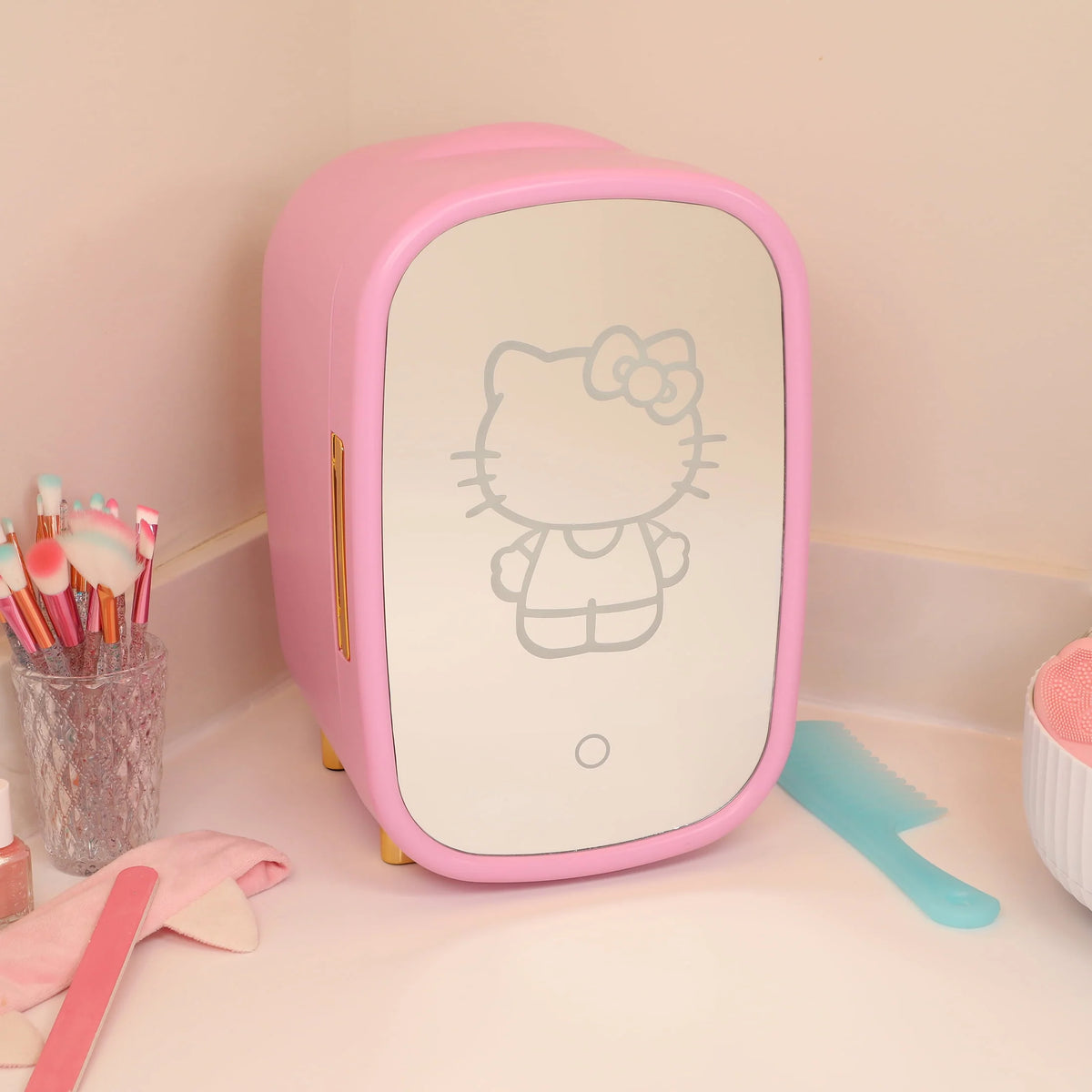 Pink Mini Fridge 7L with Light Up Mirror H88460