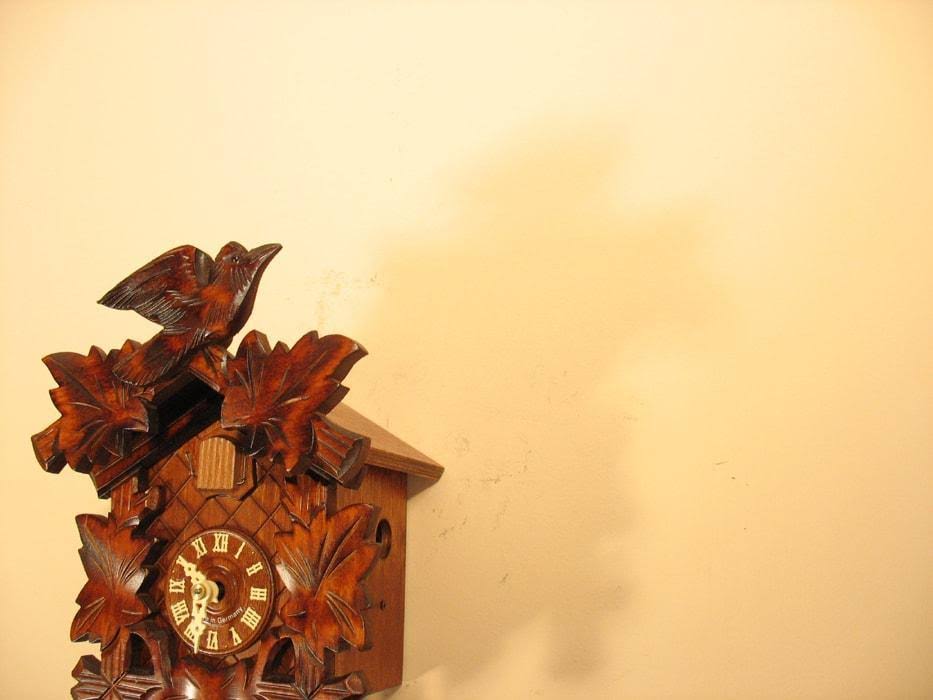 German Hand Carved Cuckoo Clock with One-Day Movement I755533