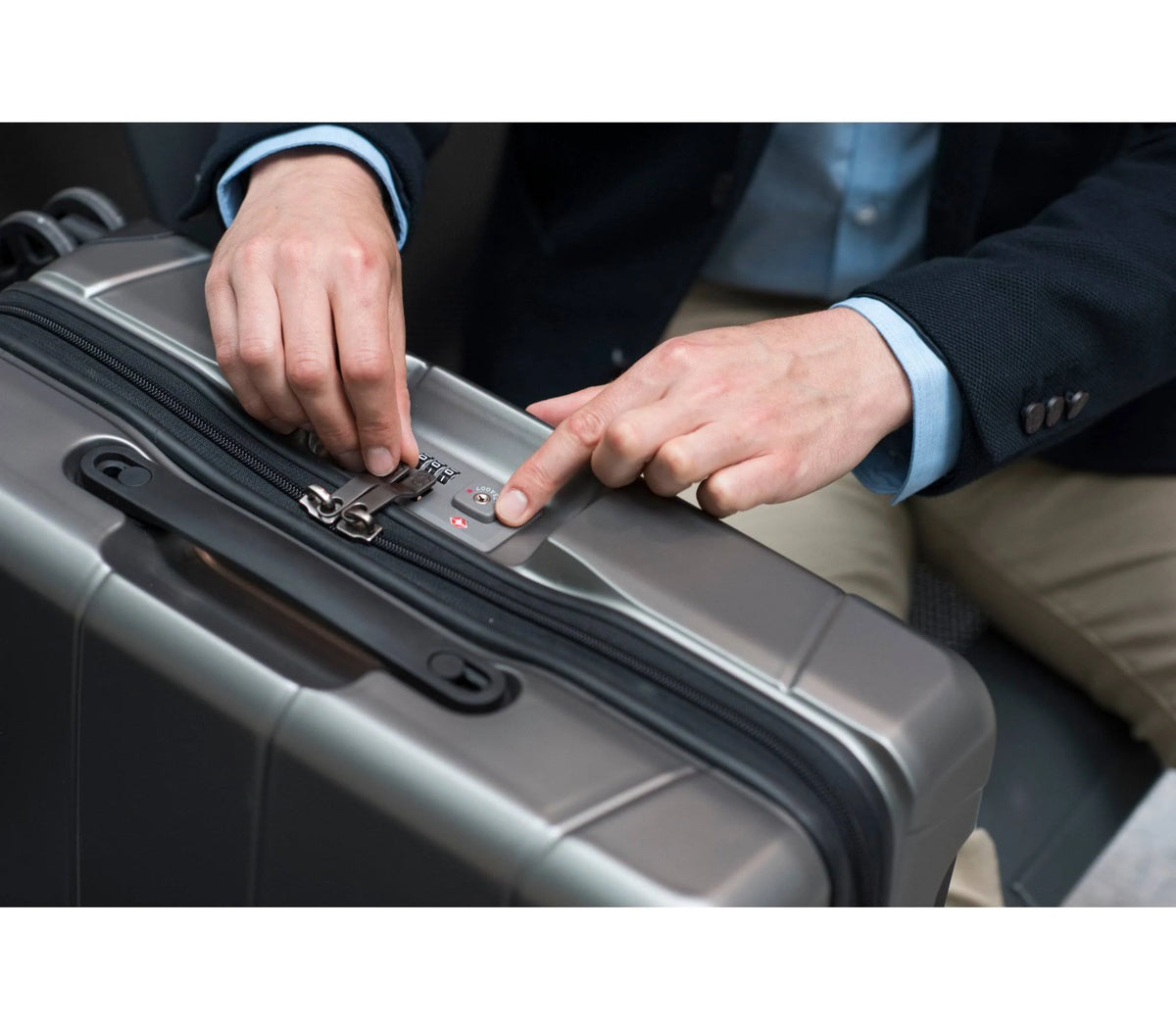 Hardside Carry-On Black A9207