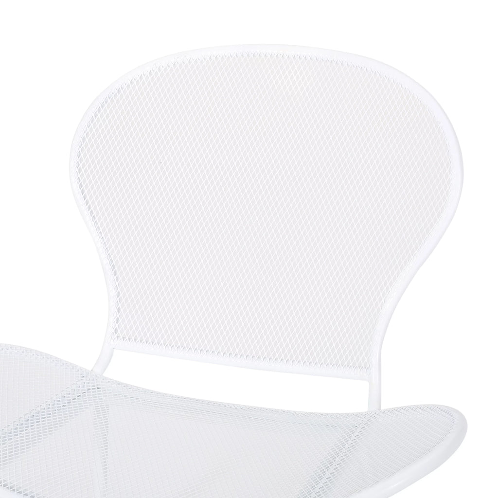Set of 2 Matte White Outdoor Iron Club Chair U266