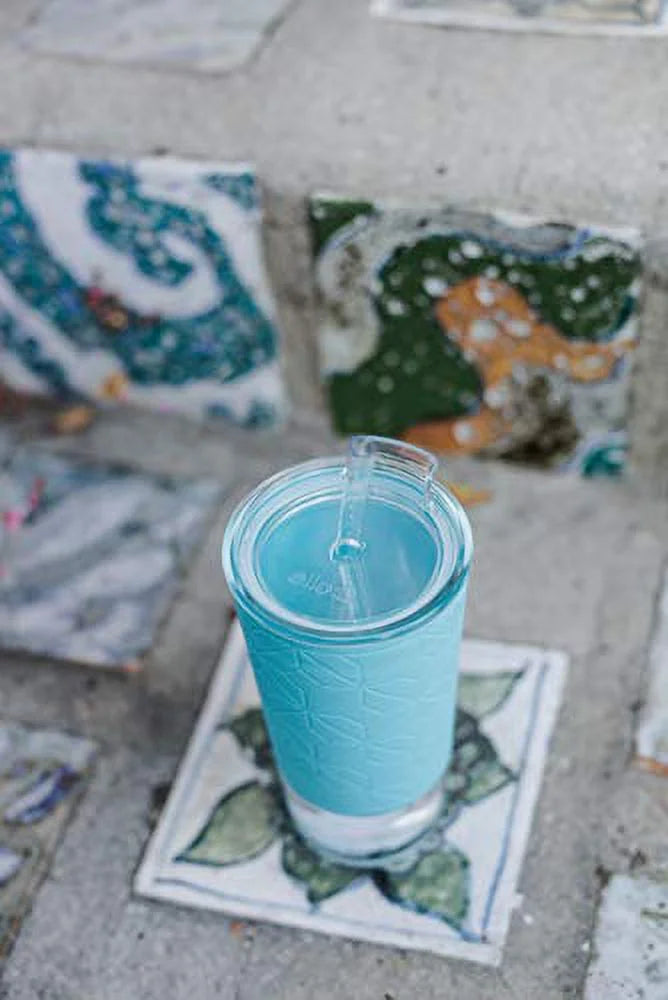 20 oz Blue Glass Tumbler with Straw Z22628