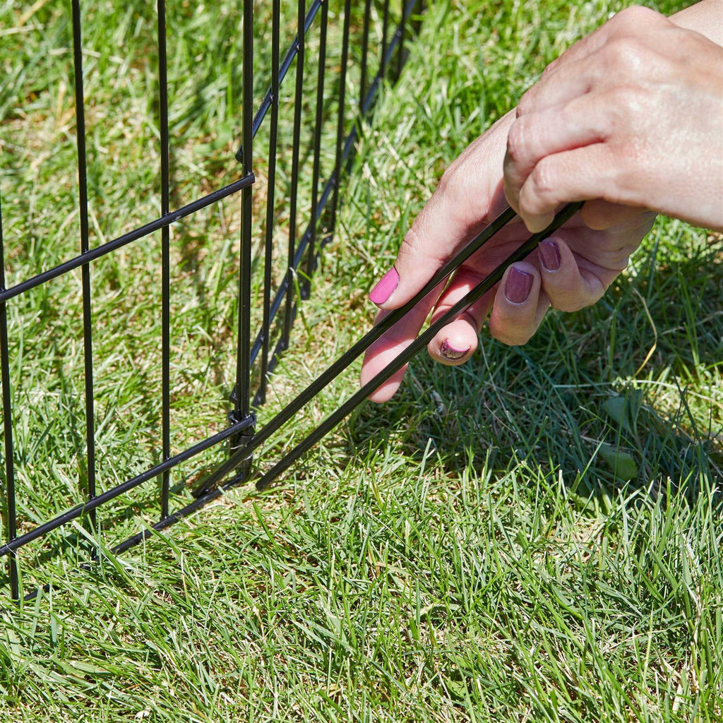 Black Exercise Pen with Door M8153