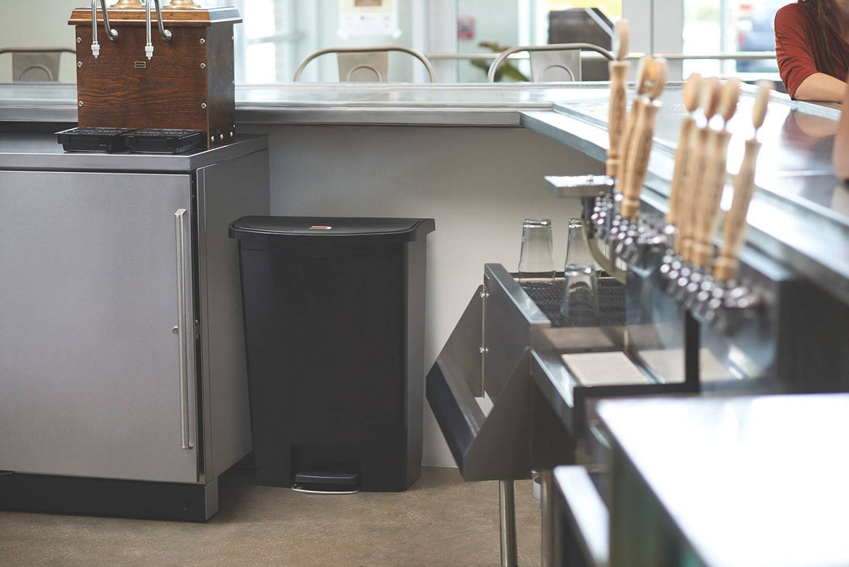 Black 18 Gal Plastic Step-On Trash Can C3912