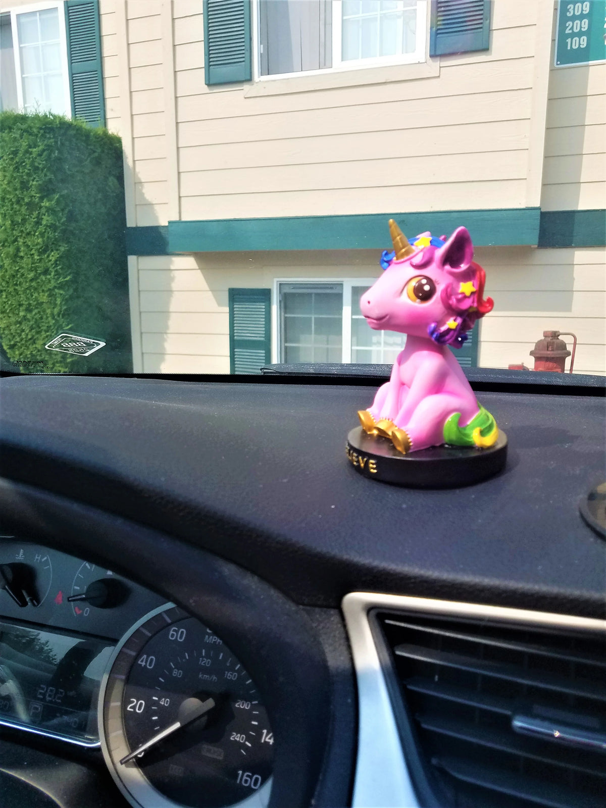 Pink Ceramic Bobblehead U451