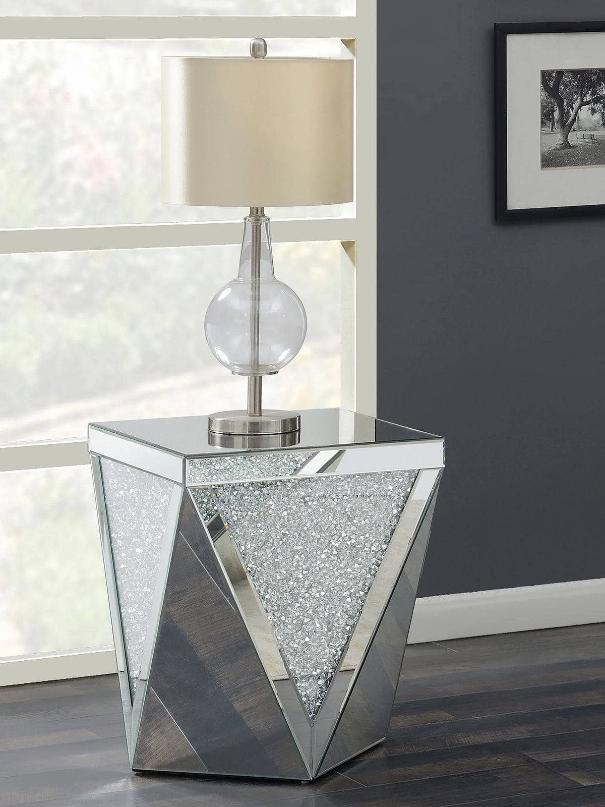 Square End Table with Mirror Q4570