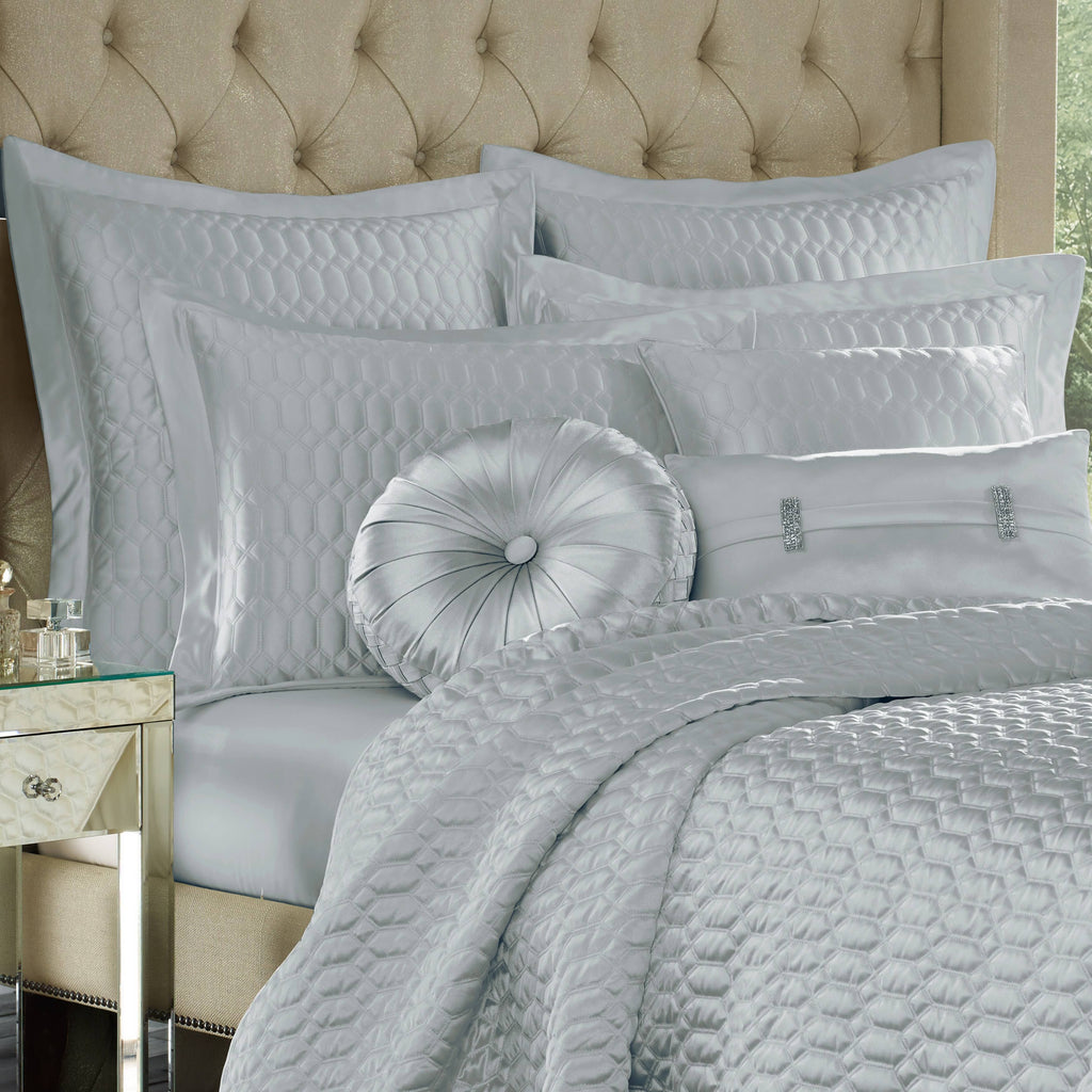 King Satinique Coverlet J418