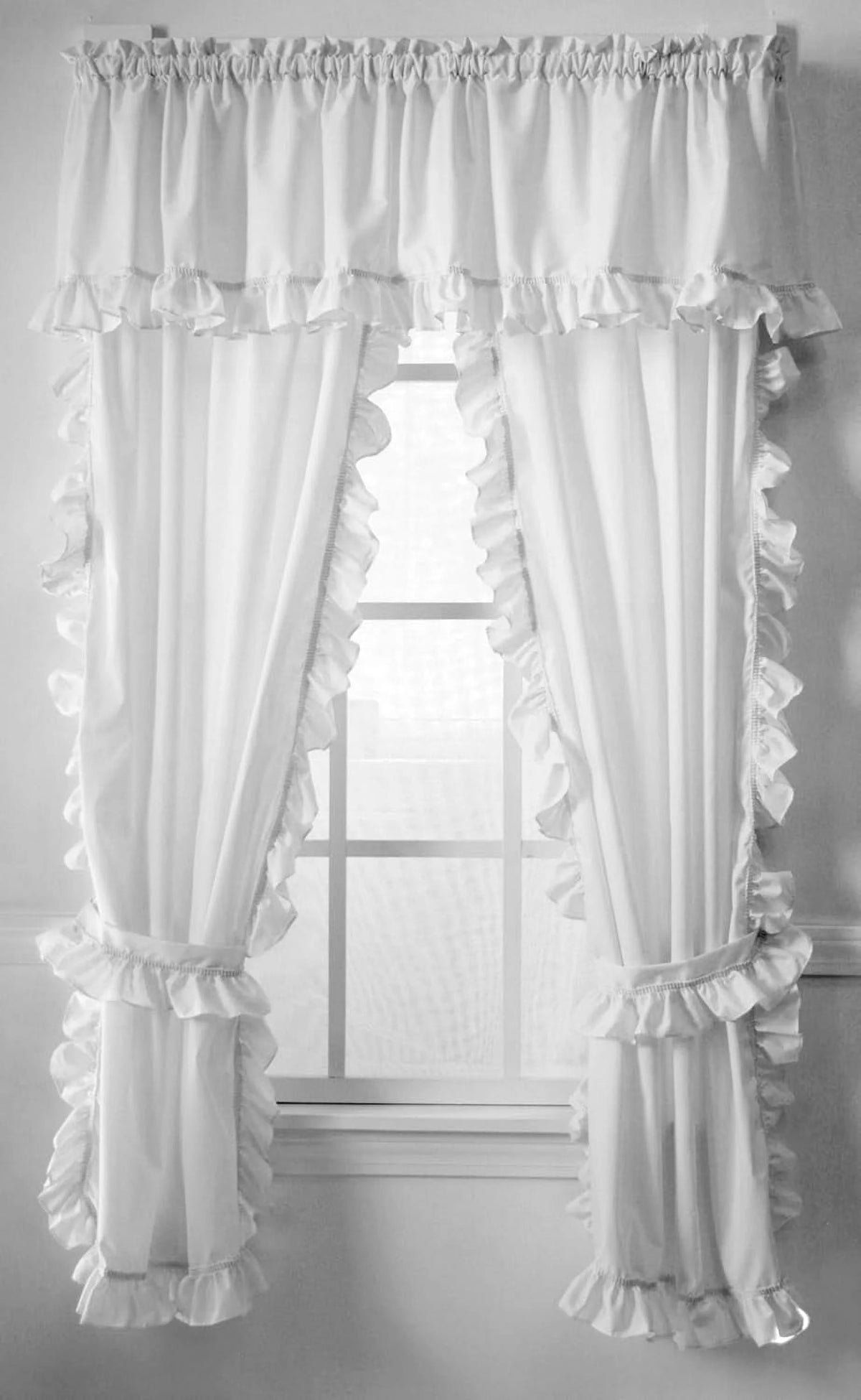 White Ruffled Tier Pair with Tiebacks M5625