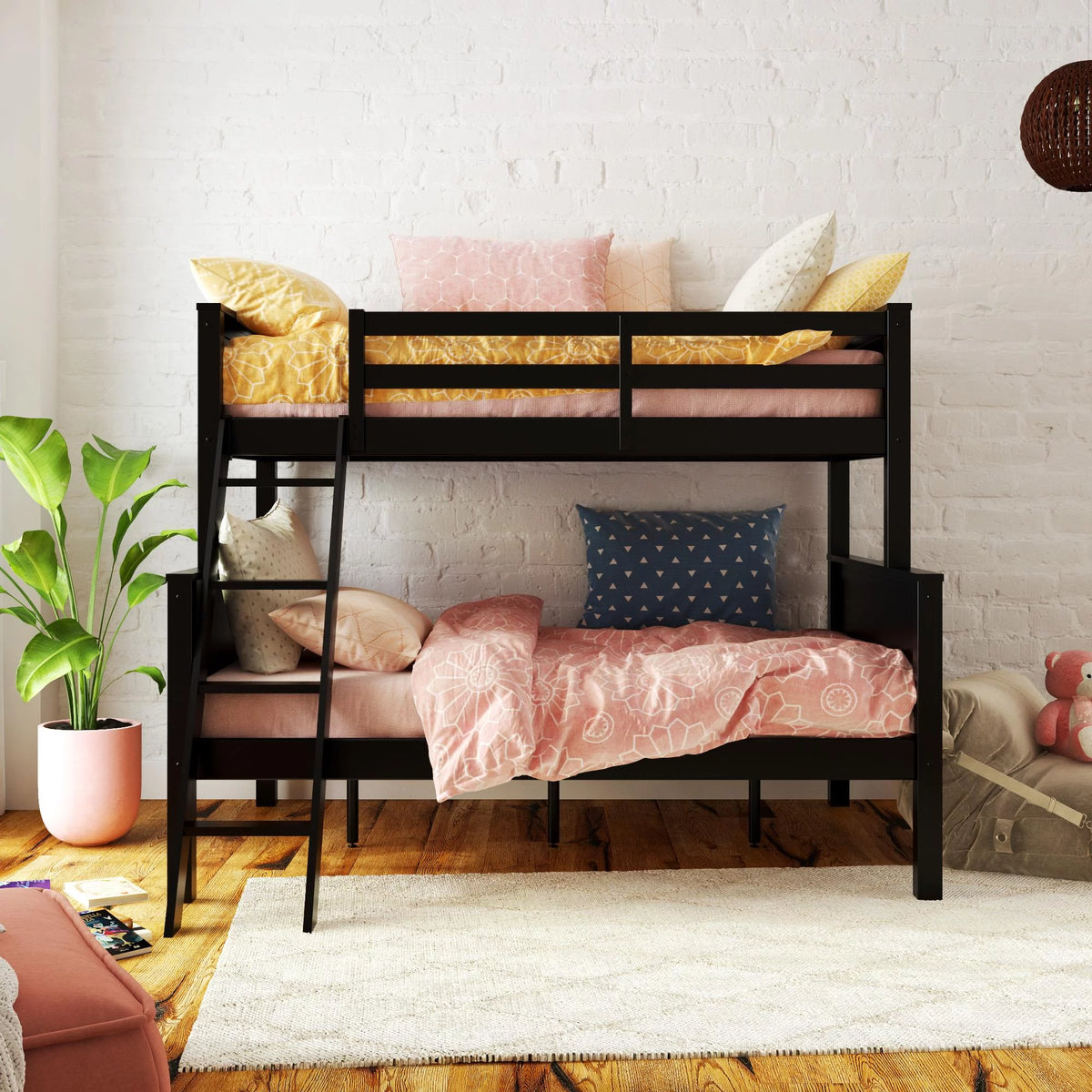 Twin-Over-Full Wood Bunk Bed J7739