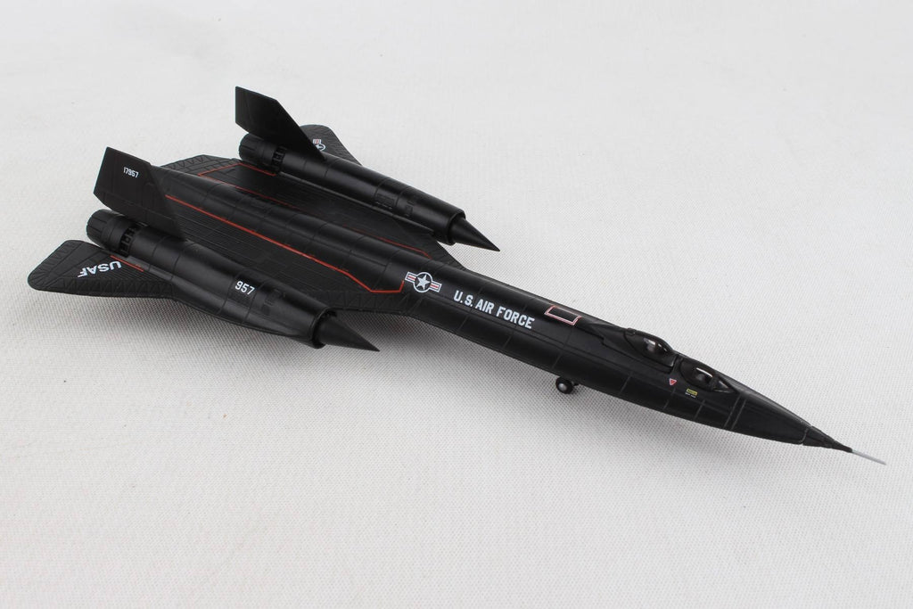 SR-71B 1/200 Aircraft J7826