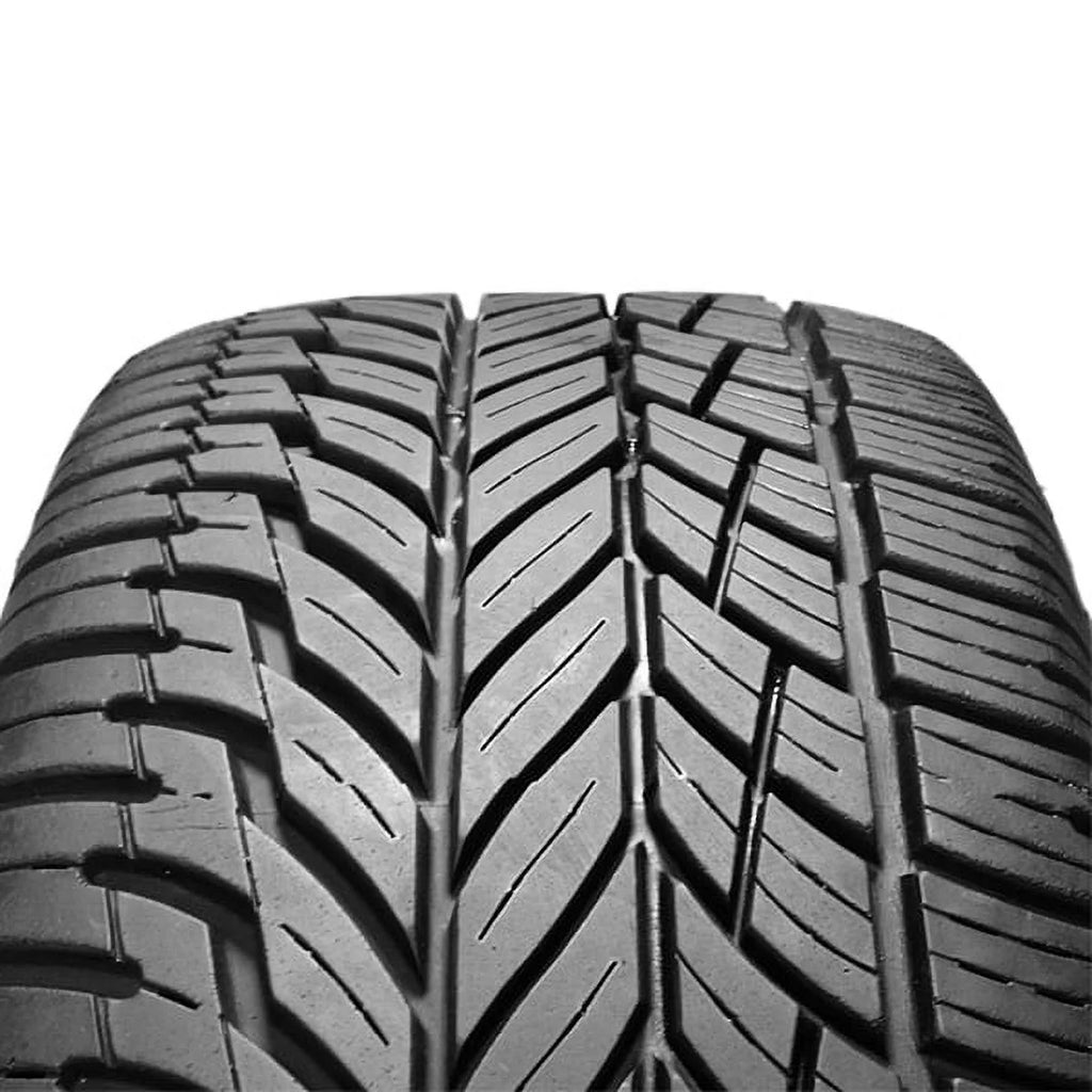 245/40R20 99 W Tire P781