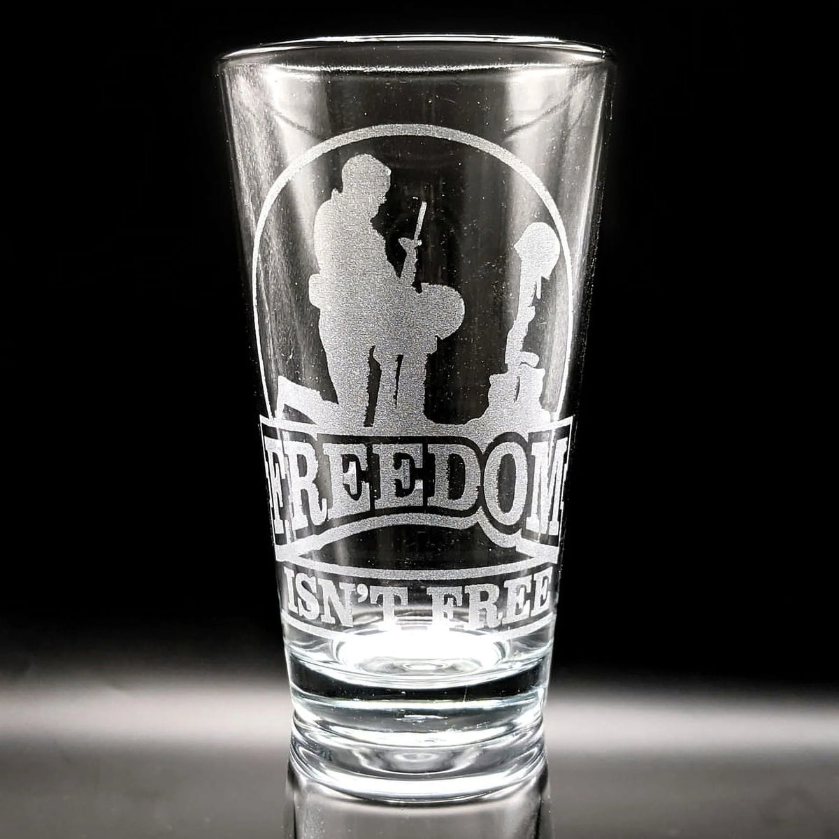 16oz Engraved Pint Glass S660