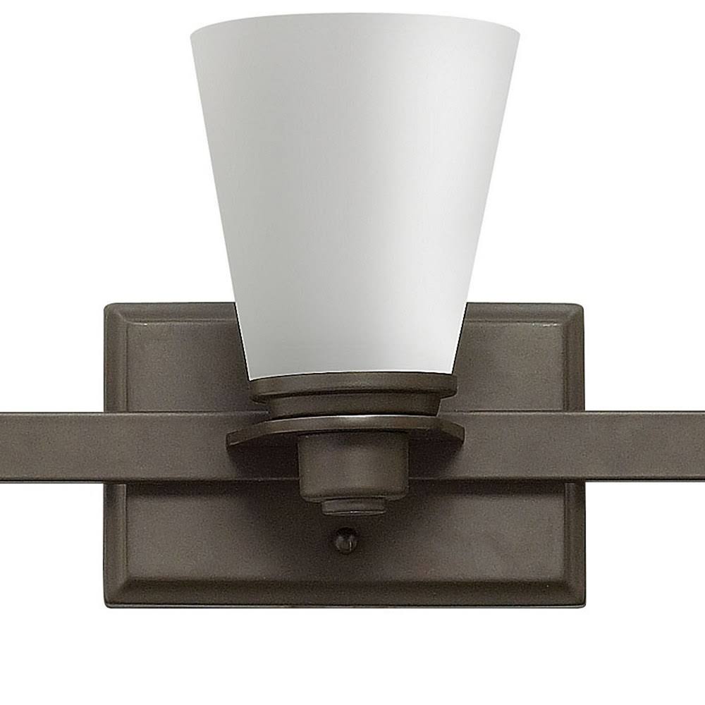 Chrome 3 Light Bath C860
