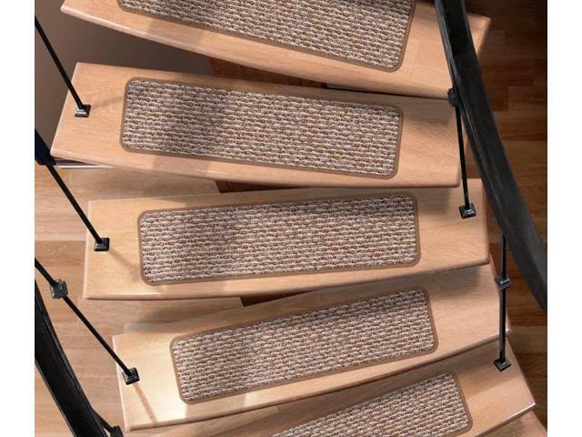 15 Pc Attachable Carpet Stair Treads Praline Brown 8 in. x 27 in. B7220